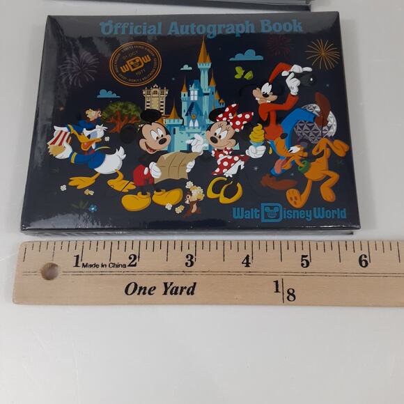 Disney Parks Walt Disney World Character Autograph Book Set 2pc NWT - Picture 5 of 6